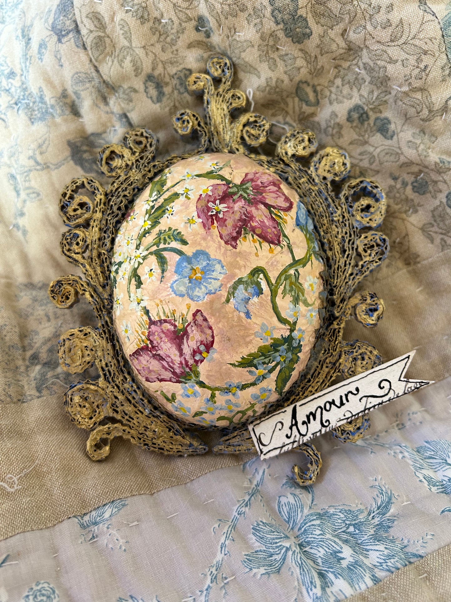 Large Floral Cameo of Helibore flowers