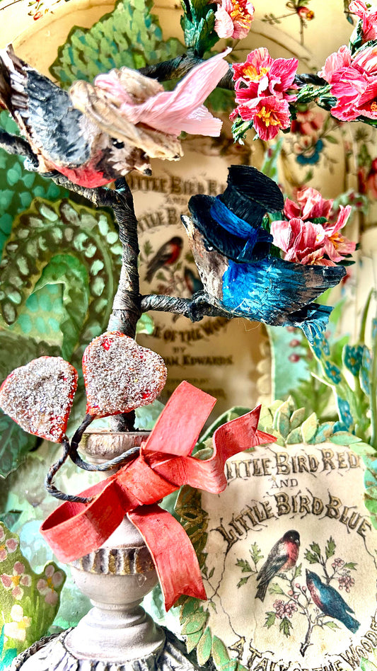 Little birds of the woods